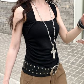 Sleeveless Square Neck Plain Crop Top