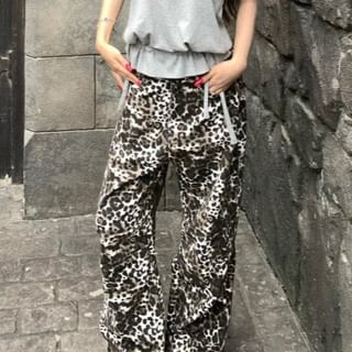 Plain Crop Tube Top / Mid Waist Leopard Print Wide Leg Pants