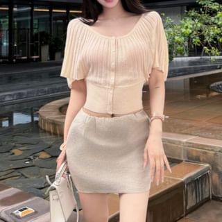 Elbow-Sleeve Scoop Neck Plain Button Ribbed Knit Top / Mid Rise Plain Mini A-Line Skirt