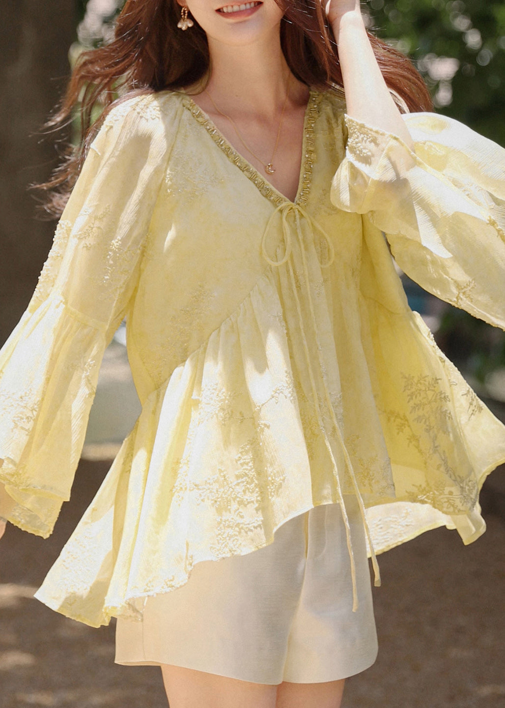 Loose Sleeve Neck Flare V Cotton Yellow Shirt Up Lace