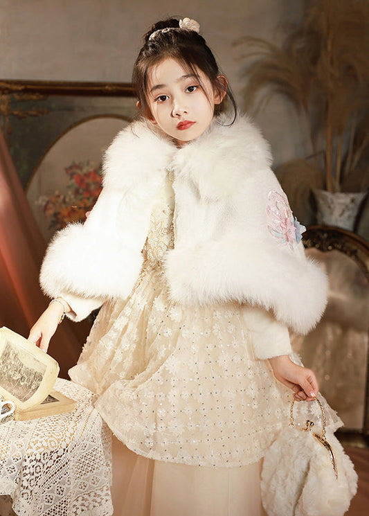 Lovely White Button Fur Collar Girls Fuzzy Fur Cloak Winter WL015