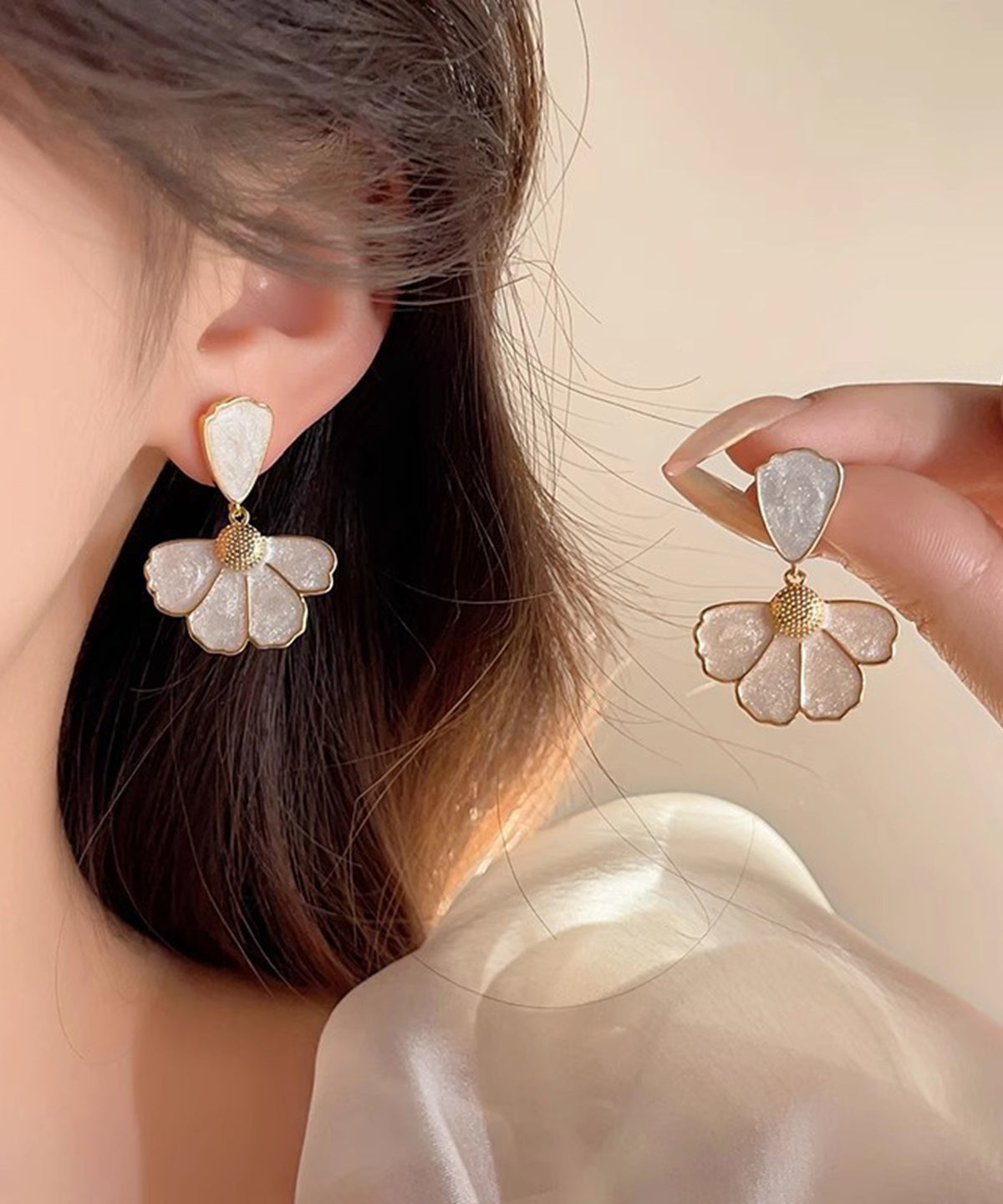 Drop Copper Earrings Shell Alloy Modern Gold Floral