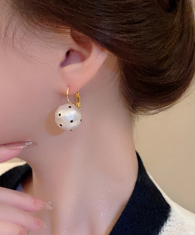 Dot Pearl Copper Hoop Modern Cotton White Alloy Earrings