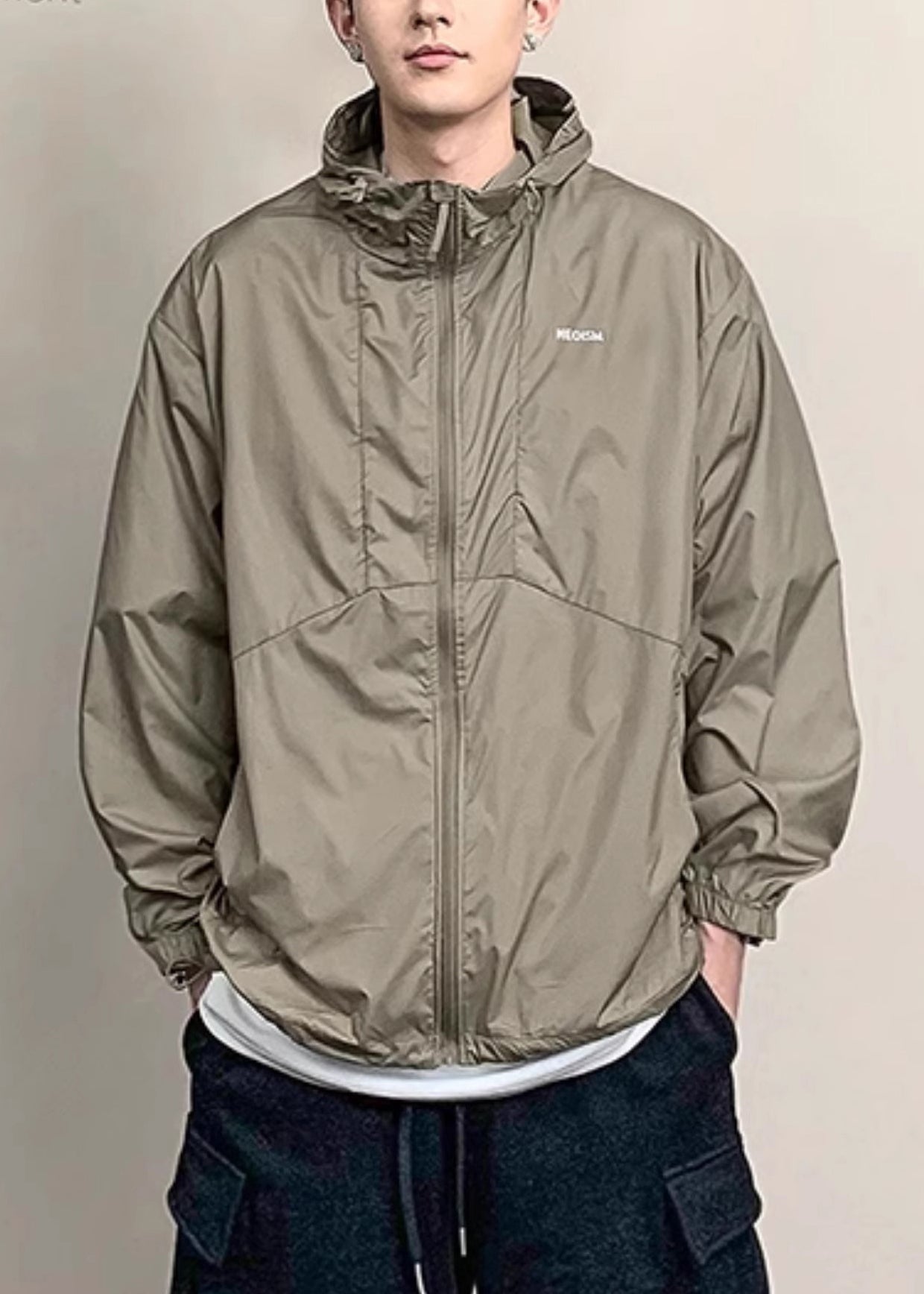 Coffee UPF New Pockets Zippered 50+ Thin Hooded Men Coat