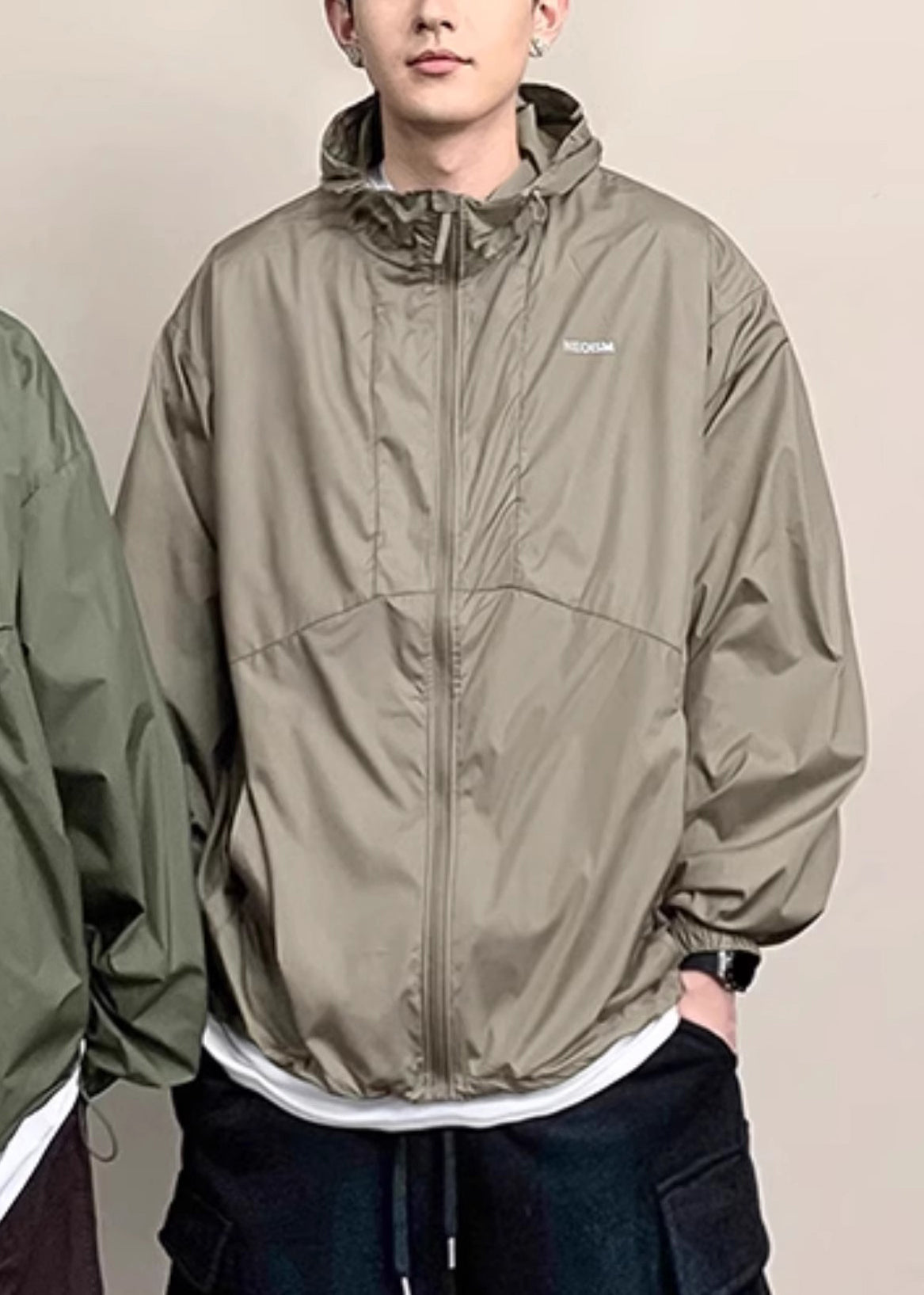 Coffee UPF New Pockets Zippered 50+ Thin Hooded Men Coat