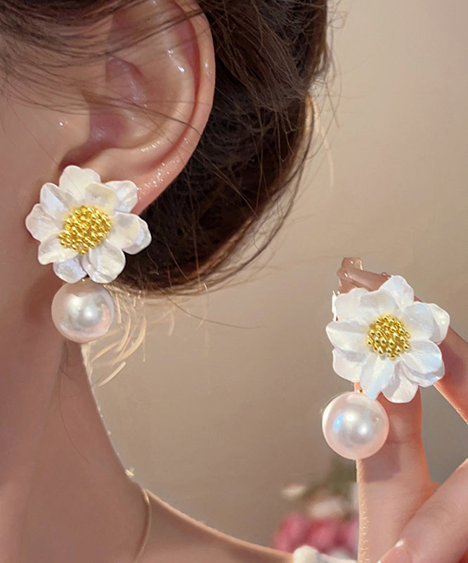 Original Floral Earrings Design Stud Acrylic Alloy White Pearl