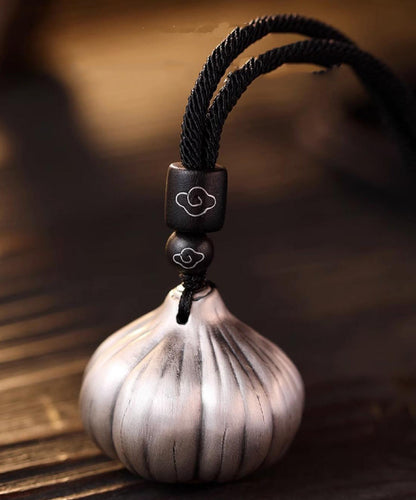 Sterling Silk Cloud Chains Retro Silver Auspicious Phone Garlic