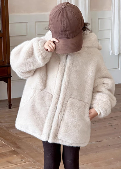 Simple Beige Zippered Pockets Girls Mink Velvet Hoodie Coat Winter TG014