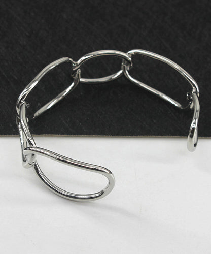 Style Hollow Gold Out Metal Chain Cuff Open