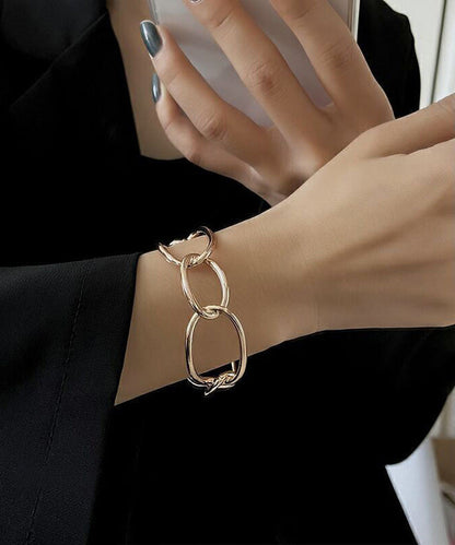 Style Hollow Gold Out Metal Chain Cuff Open