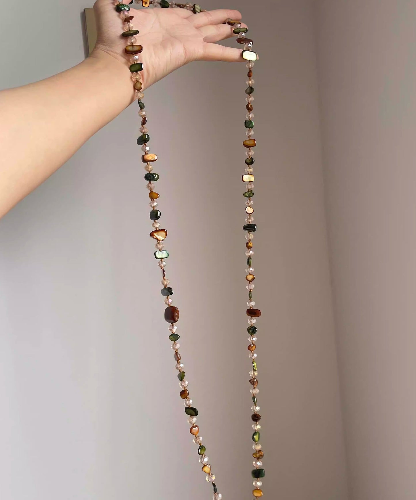 Necklace Beads Shell Asymmetrical Gratuated Rainbow Bead Style