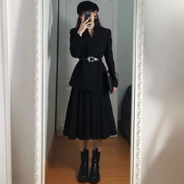 Plain Blazer / Faux Leather Belt / Midi A-Line Skirt / Set