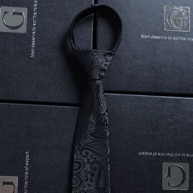 Striped No Tie Neck Tie (various designs)
