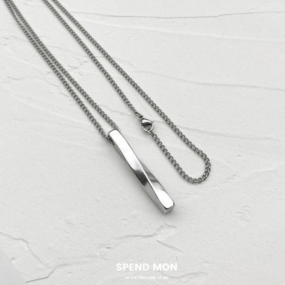 Pendant Chain Necklace