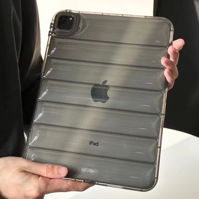 Case Textured Transparent iPad