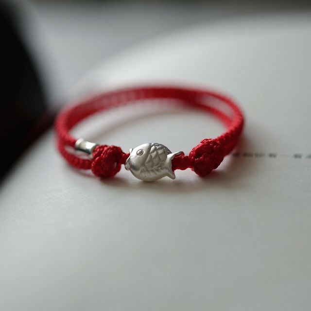 String Fish Bracelet Silver