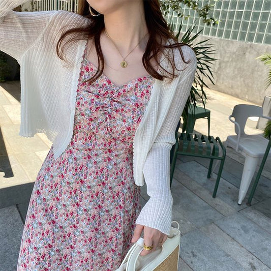 V-Neck Crop Cardigan