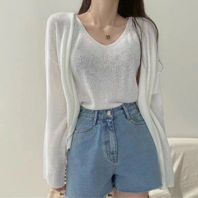 Set: V-Neck Crop Knit Tank & Cardigan