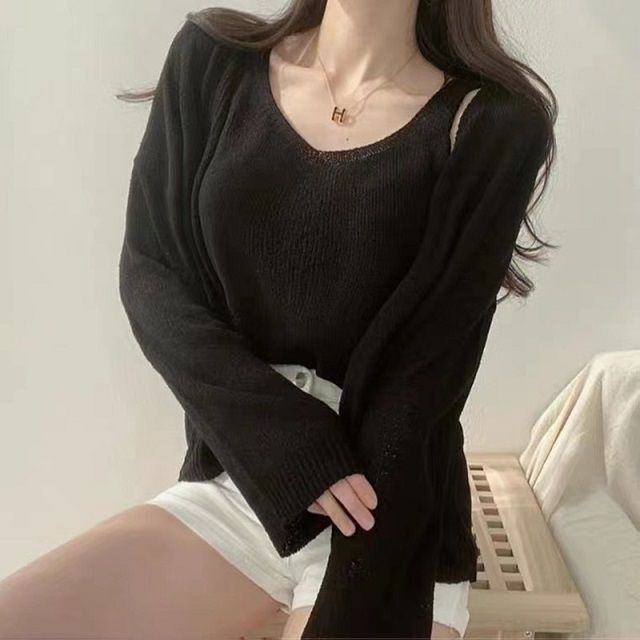 Set: V-Neck Crop Knit Tank & Cardigan