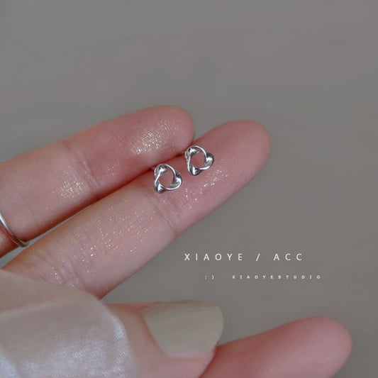 Silver Twisted Triangle Sterling Earring