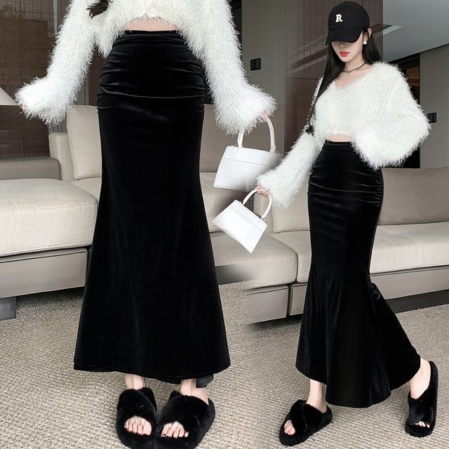 Velvet Fishtail Maxi Skirt with High-Waist Elegance