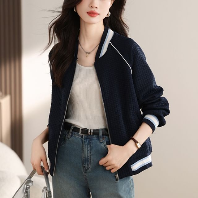 Stripe Trim Zip Knit Cardigan
