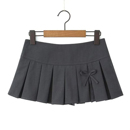 Low-Rise Bow Accent Pleated Slit Mini A-Line Skirt