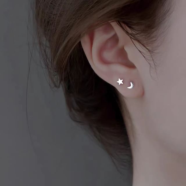 Sterling (Various Silver Designs) Stud Earring