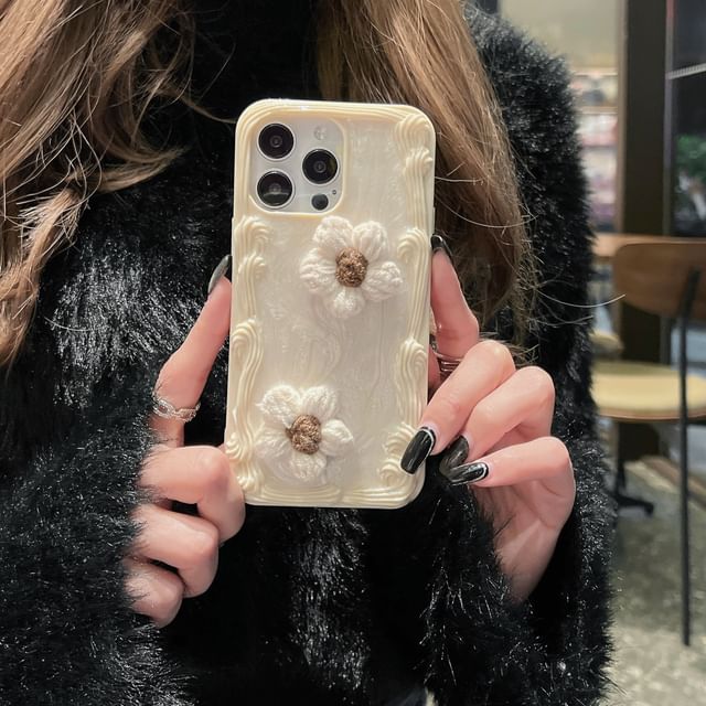 Yarn Case Floral Phone