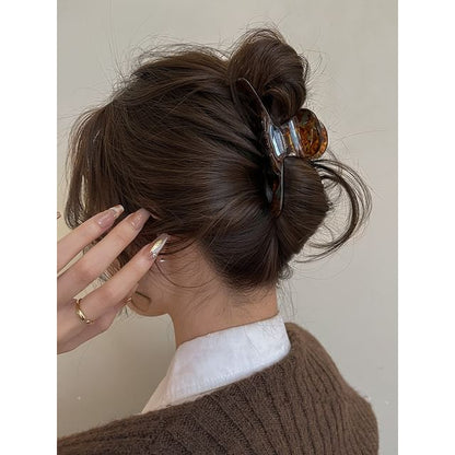 Lettering Acrylic Claw Hair