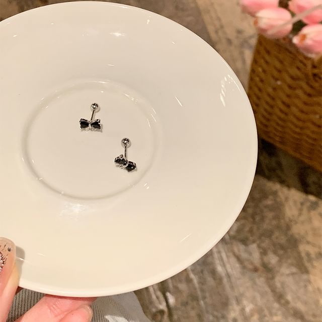 Bow Rhinestone Stud Ear