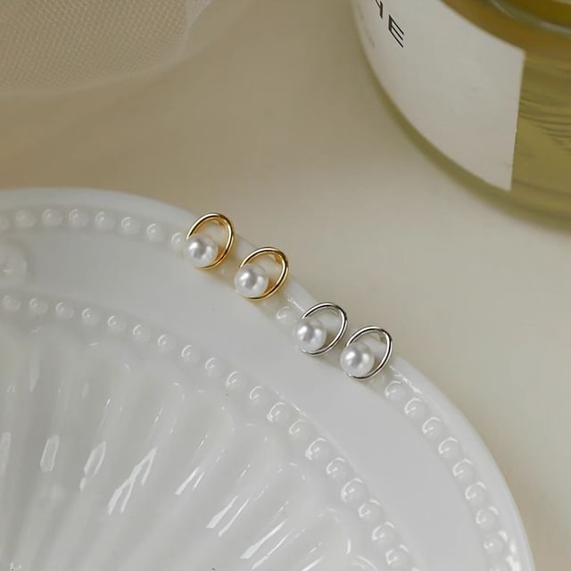 Stud Ear Pearl Faux