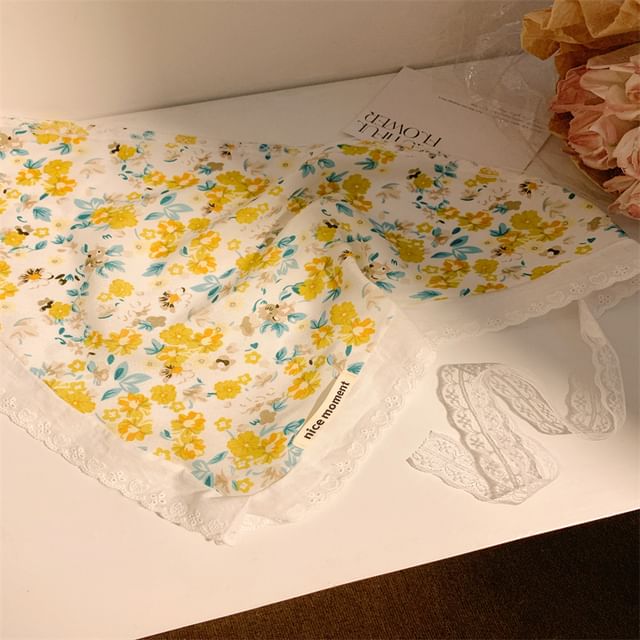 Floral Triangle Head Designs) Print Scarf (Various
