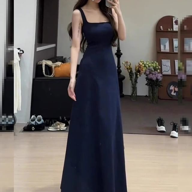 Sleeveless Square Neck Plain Maxi A-Line Dress