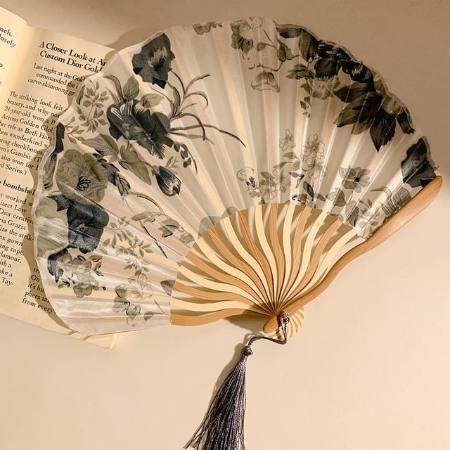 Print Fan Bamboo Foldable (Various Hand Designs)