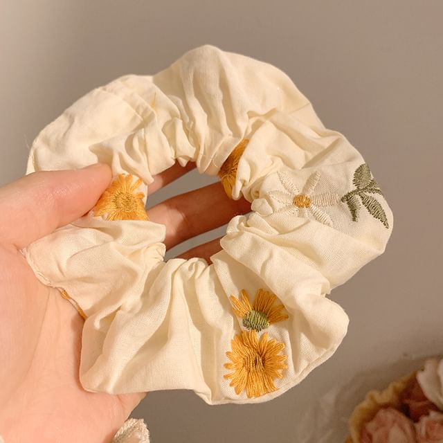 / Floral Designs) (Various Scrunchie Embroidered Bandana