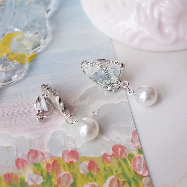 Pearl Crystal Drop / Faux Butterfly Alloy Earring Floral
