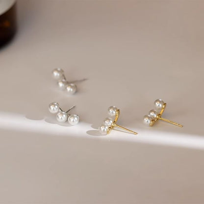 Pearl Faux Stud Earring
