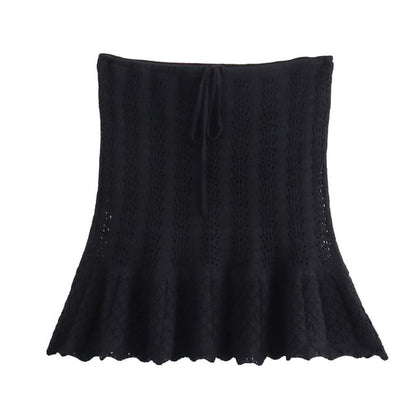 Sleeveless Knit Top with High-Waist Mermaid Skirt