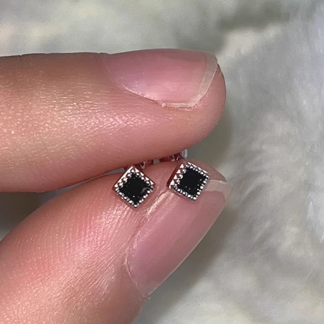 Rhinestone Ear Stud