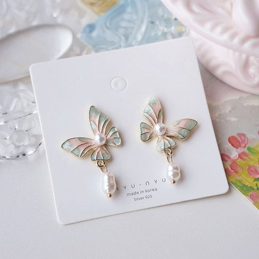 Butterfly On Pearl Faux Earring Clip Enamel / Drop