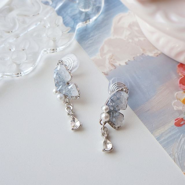 On / Drop Butterfly Clip Earring