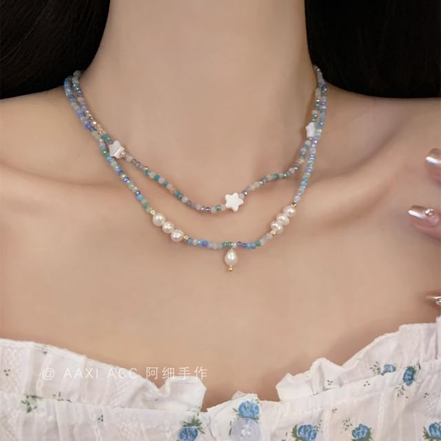 Pearl Faux Beaded Necklace / Star