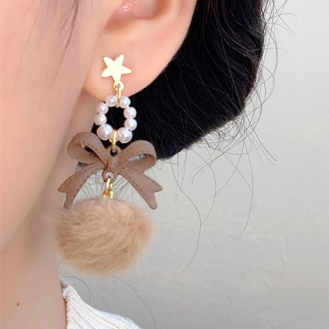 Drop Clip-On Pearl Faux / Earring Bow Pom
