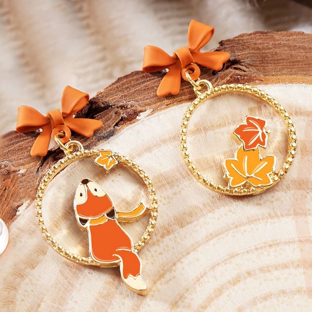 / Clip Earring On Fox Hoop