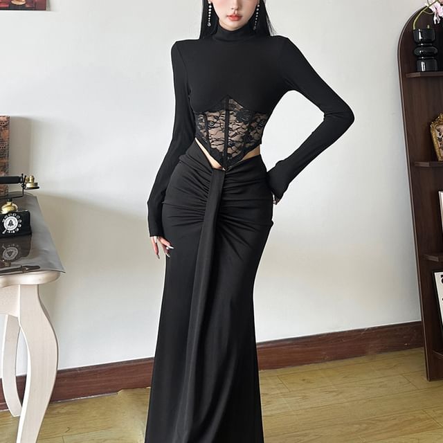 Fitted Mock Neck Lace Crop Top and Low-Rise Pencil Skirt Set