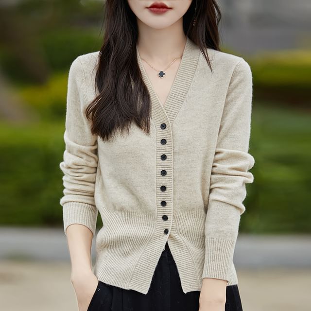 Ribbed V-Neck Cardigan