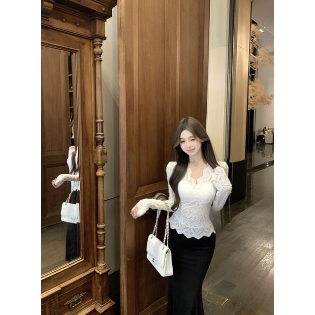 Elegant V-Neck Lace Blouse with Extended Sleeves