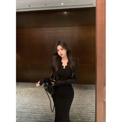 Elegant V-Neck Lace Blouse with Extended Sleeves