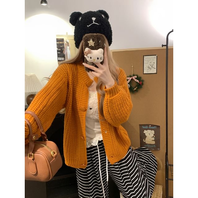 Chunky Knit Button-Up Crop Crew Neck Cardigan